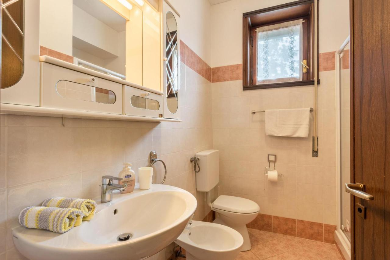 La Terrazza Appartement Brunate Buitenkant foto