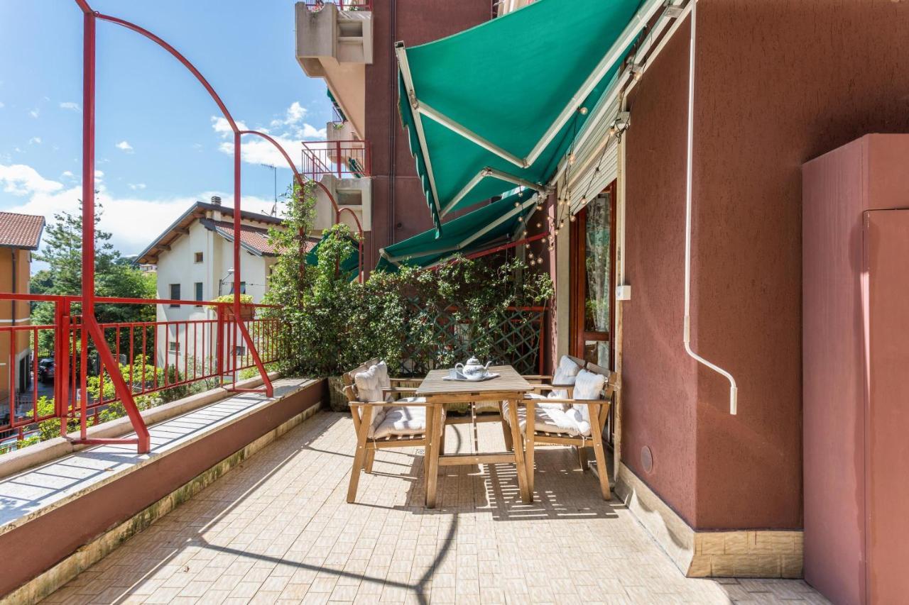 La Terrazza Appartement Brunate Buitenkant foto
